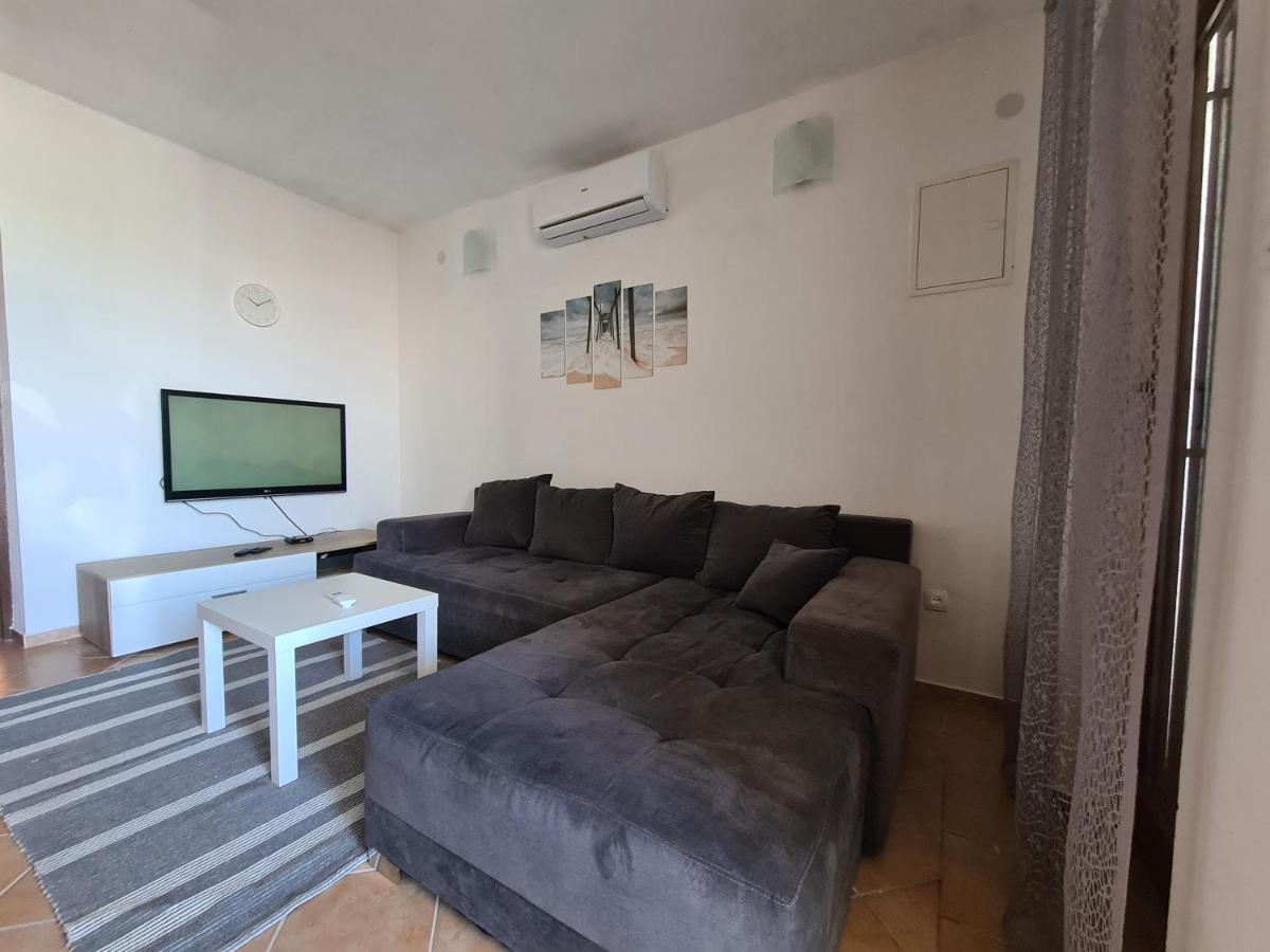 Apartman Mihaela Vrsi Zewnętrze zdjęcie